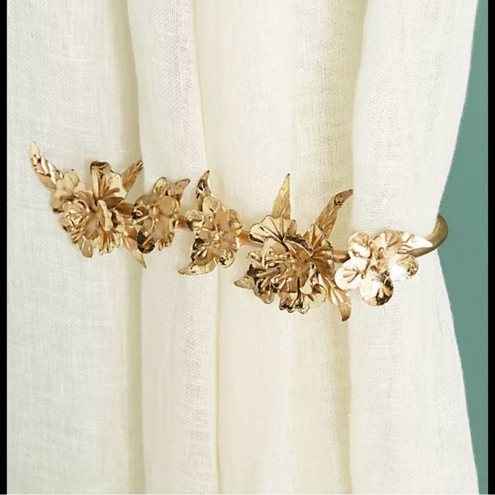 Anthropologie RIGHT Madison Brass Metal Floral Tie Back